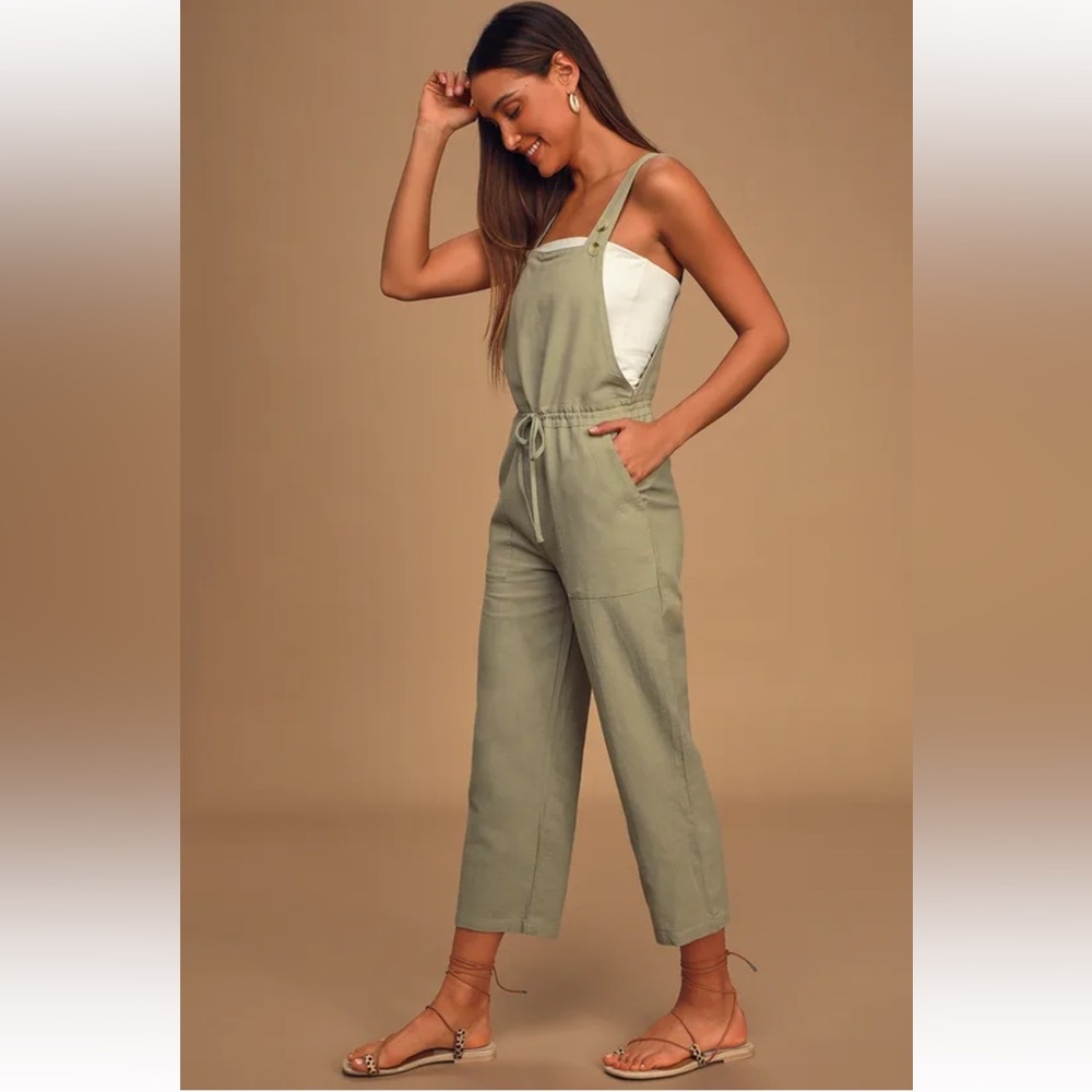 Lulu’s Verona Sage Green Drawstring Wide-Leg Jumpsuit Sz M